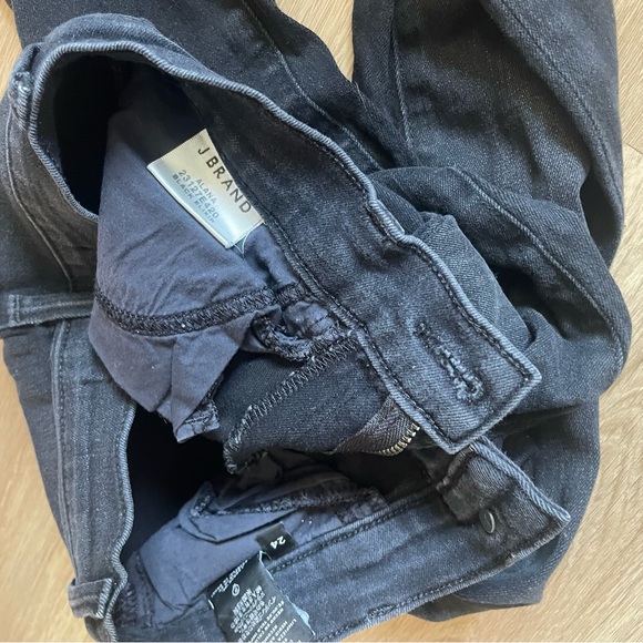 J Brand Alana Black Elixir Jeans - Picture 3 of 3